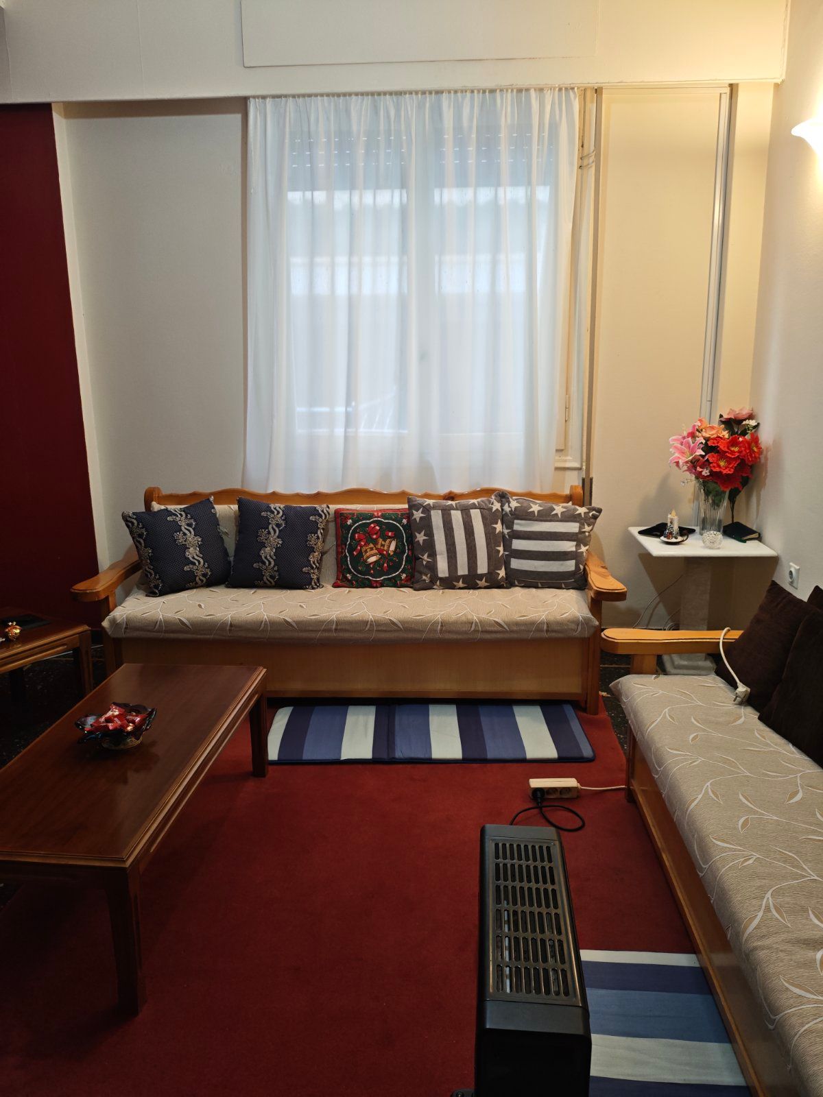 Υπερυψωμένο ισόγειο διαμπερές στον Βύρωνα