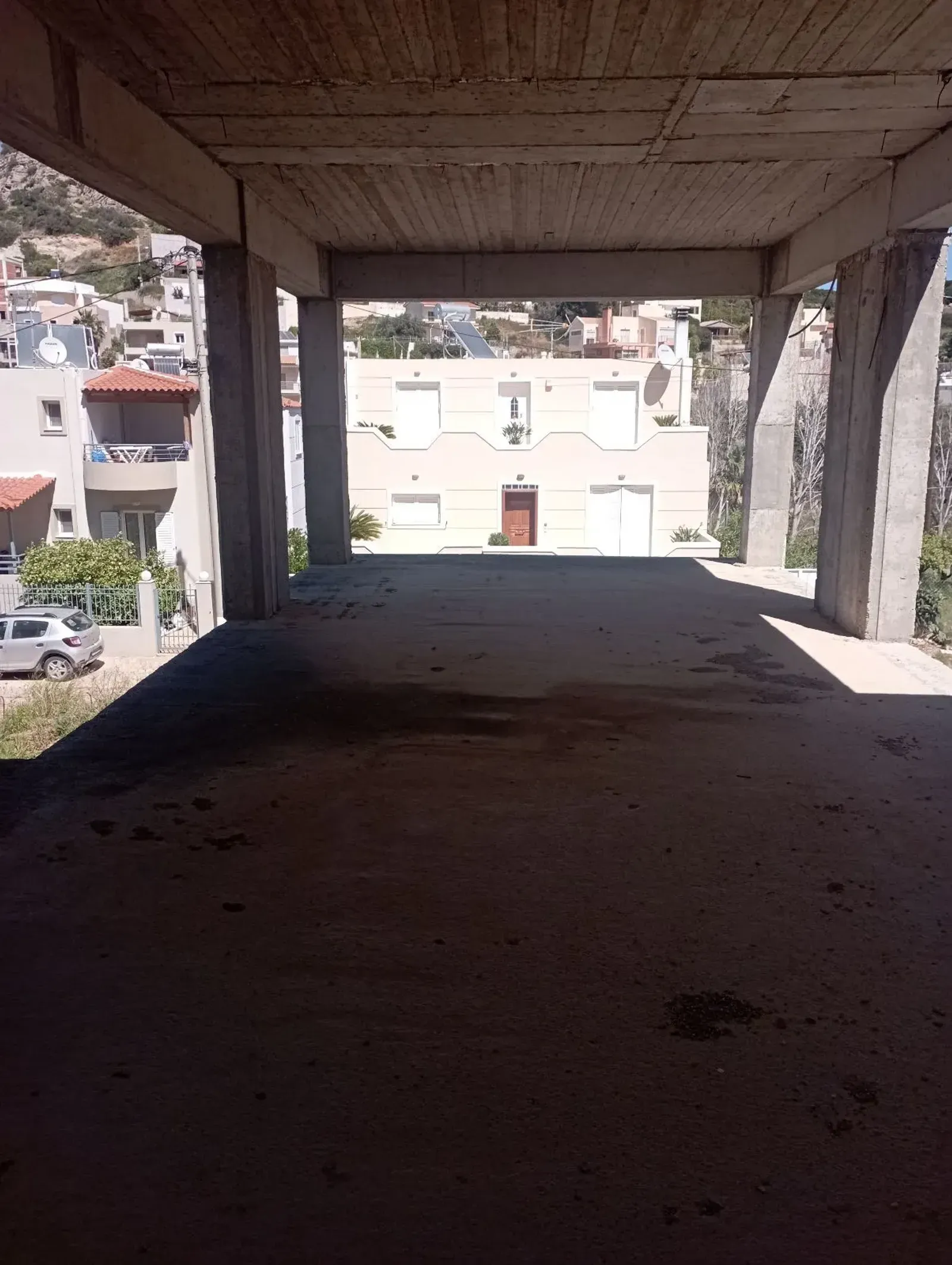 Μεζονέτες (2) στο Πόρτο Ράφτη