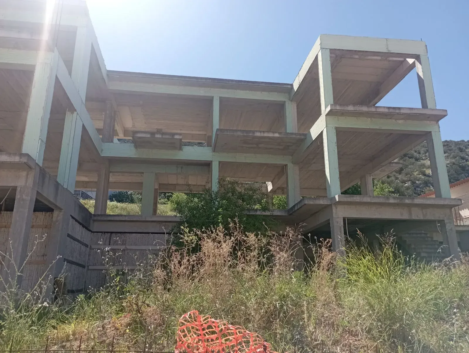 Μεζονέτες (2) στο Πόρτο Ράφτη