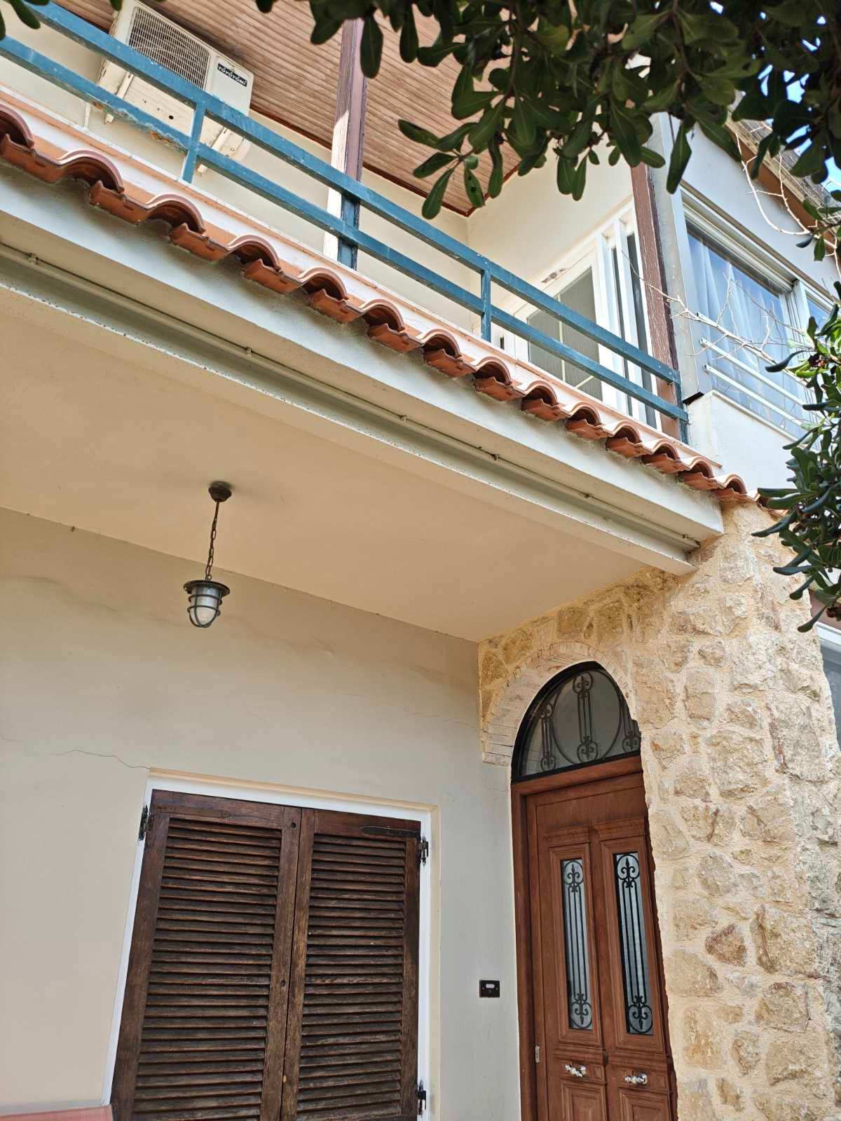 Ενοικιάζεται διπλό κατοικία 1ου ορόφου στο Πόρτο Ράφτη